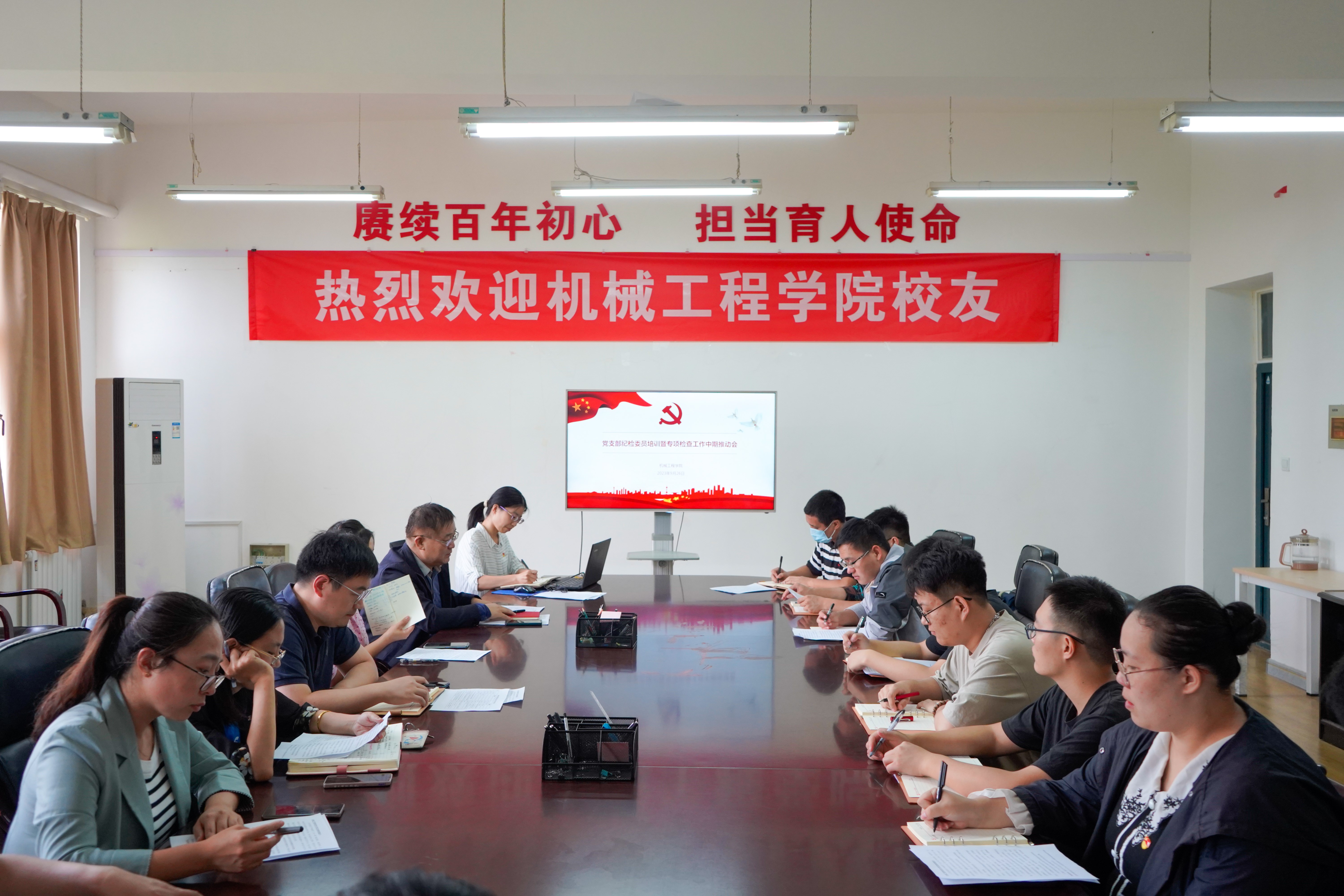 68e605360feb44bc96f36ca3e27de9c3.jpg 68e605360feb44bc96f36ca3e27de9c3.jpg