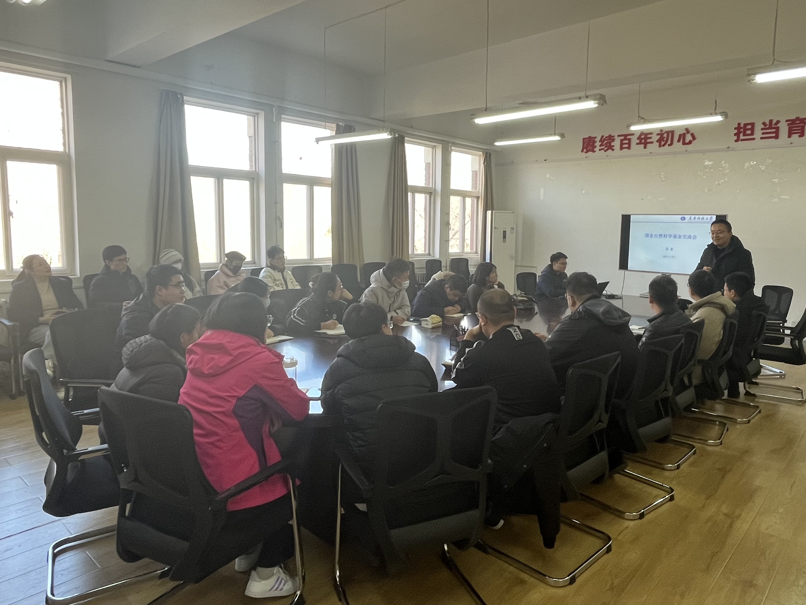 b3f8168f7a7c42c39c0bf141ba17e7dc.jpg b3f8168f7a7c42c39c0bf141ba17e7dc.jpg